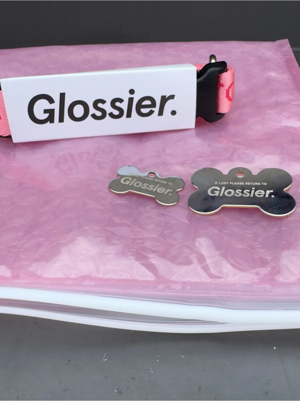Glossier Dog Collar Medium, pink pouch, with Branded Tags